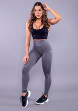 Brazilian Butt Push-Up (The Squat Collection)